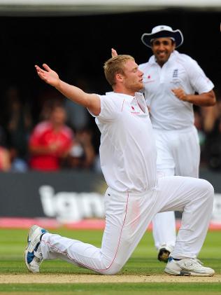 416079-andrew-039-freddie-039-flintoff-second-ashes-test-day-five